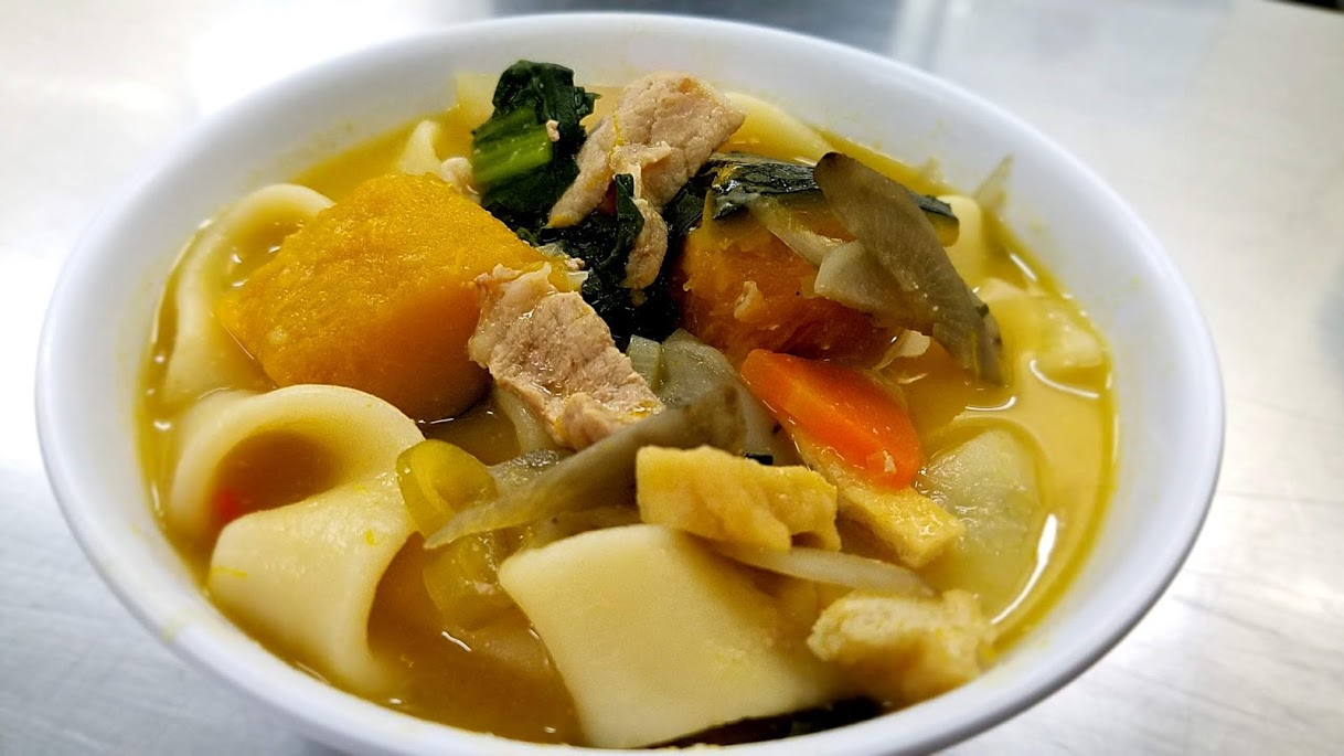 給食の野菜たっぷり『ほうとう』の作り方！材料やレシピも詳しく解説 学校給食の真相…